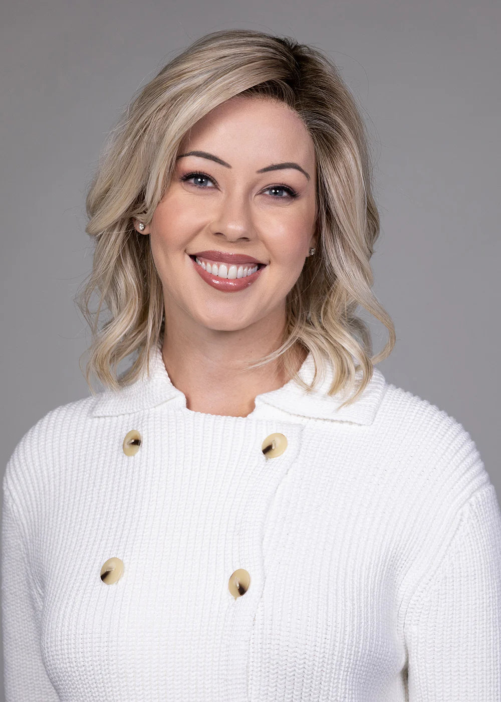 Vancouver | Heat Friendly Synthetic Extended Lace Front Wig (Mono Part) by Belle Tress