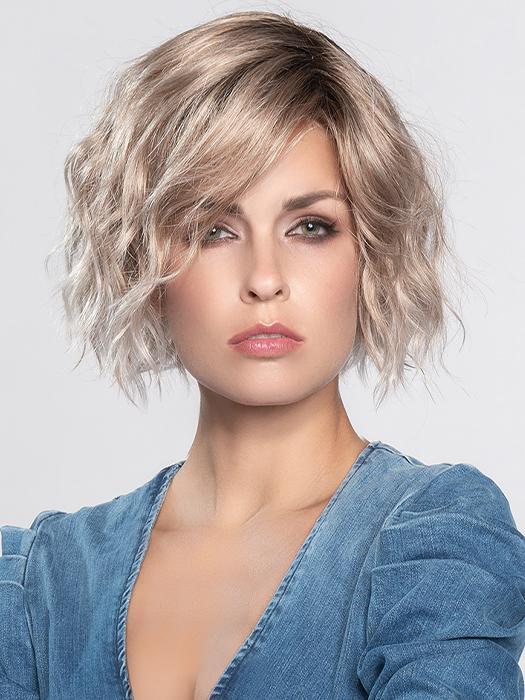 Dance in CANDY BLONDE TIPPED