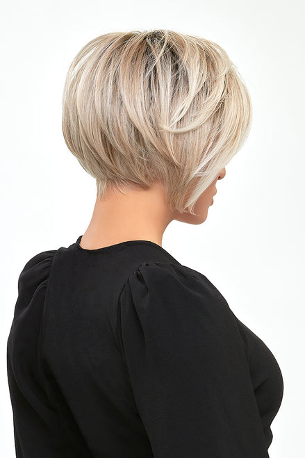 Ignite | SALE | Heat Defiant Synthetic Lace Front Wig by Jon Renau  | PALM SPRINGS BLONDE