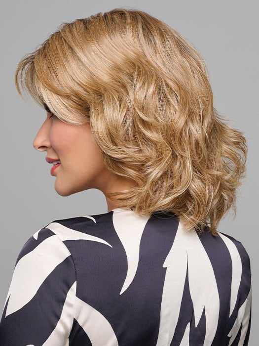 Director's Pick | Heat Friendly Synthetic Extended Lace Front Hand-Tied Wig by Raquel Welch (Petite/Average)