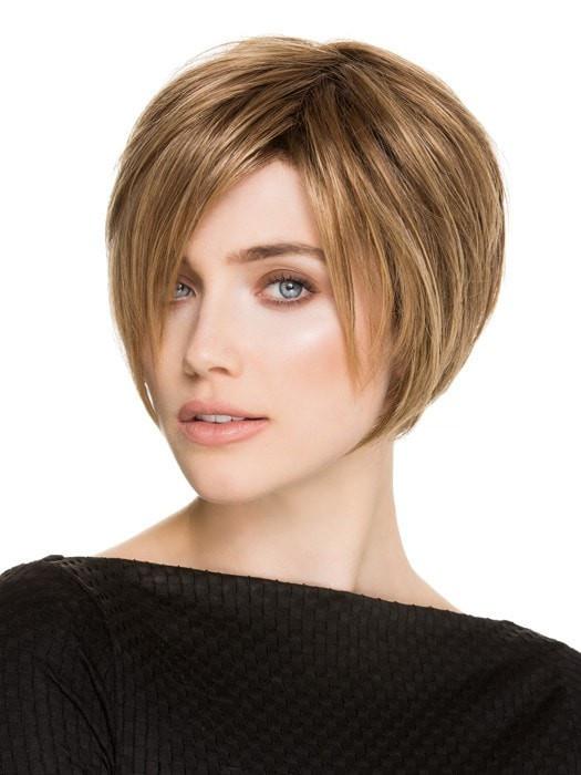 Color Light-Bernstein-Rooted = Light Auburn, Light Honey Blonde, and Light Reddish Brown blend and Dark Roots